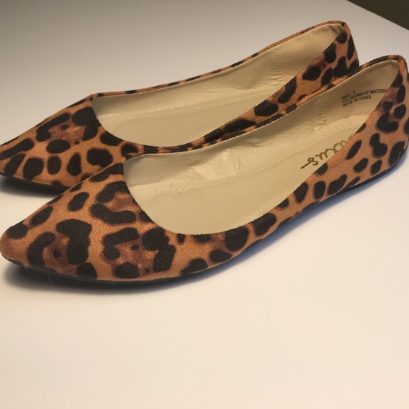 Lulus Shoes - Lulus Leopard Print Flats